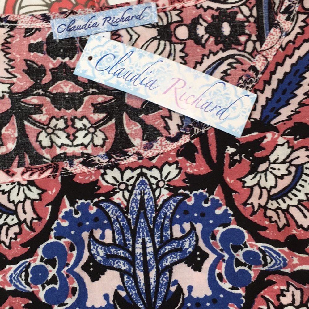 NWT. Bohemian Style Loose Blouse - Picture 5 of 5